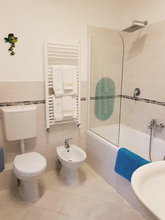 Al Borgo Di Priaruggia Villa Genoa Ngoại thất bức ảnh